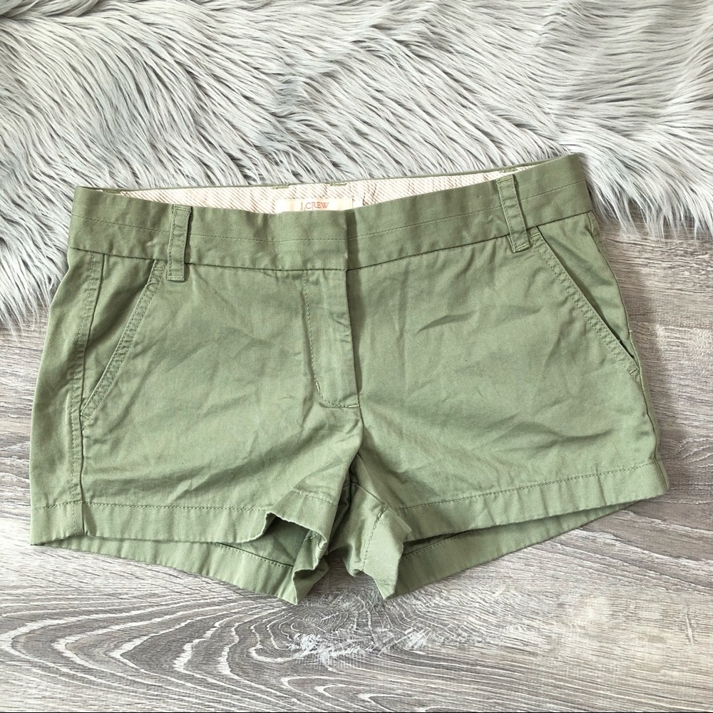 J. Crew broken in chino shorts green size 8